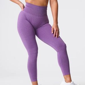 NVGTN Violet Curve Seamless Leggings - Size XS
